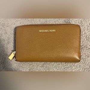Light brown Michael Kors wallet- bag to match